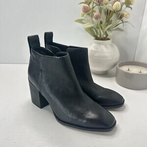Vionic Lyssa Leather Heeled Ankle Boots Black Side Zip Square Toe Women's US 6